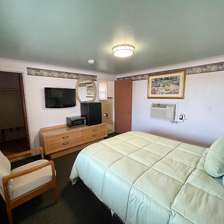 Best Motel โบว์ลิงกรีน ภายนอก รูปภาพ